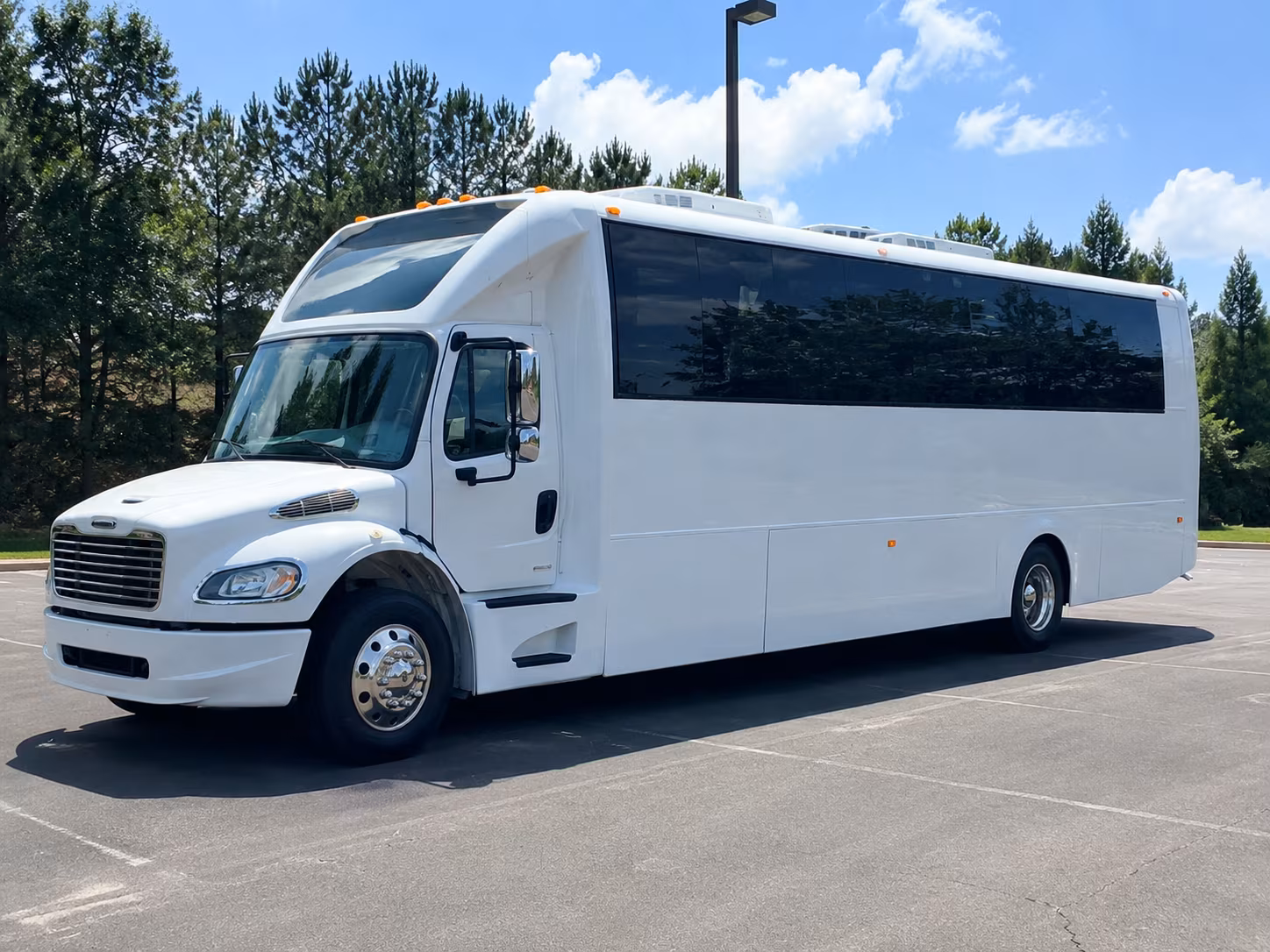 Hollywood Birthday, Sweet 16, & Quinceañera Party Bus Rentals
