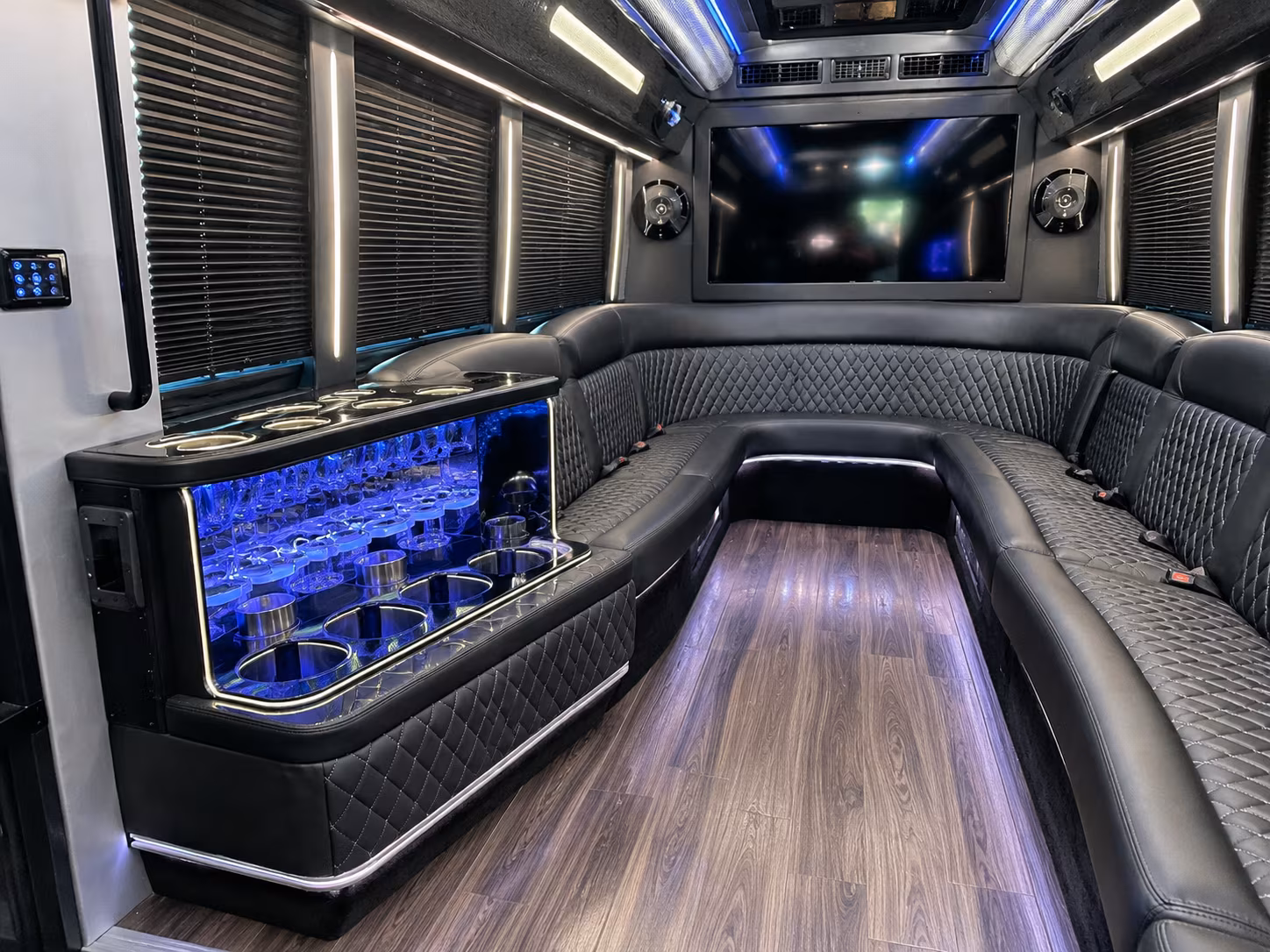 Plantation Homecoming & Prom Party Bus Rentals