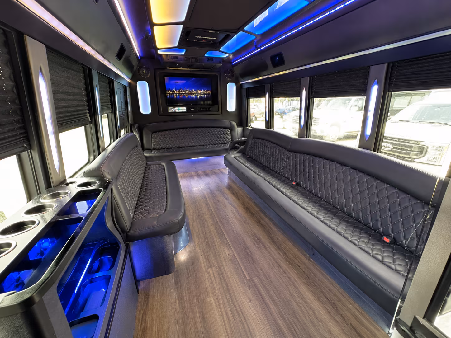 Pompano Beach Birthday, Sweet 16, & Quinceañera Party Bus Rentals