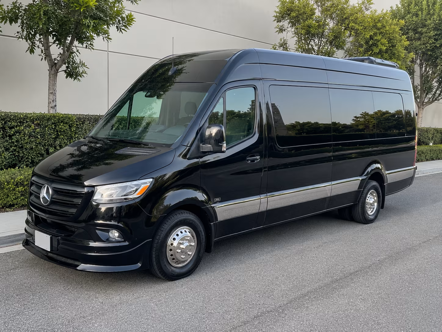 Pompano Beach Wedding Transportation & Shuttle Service
